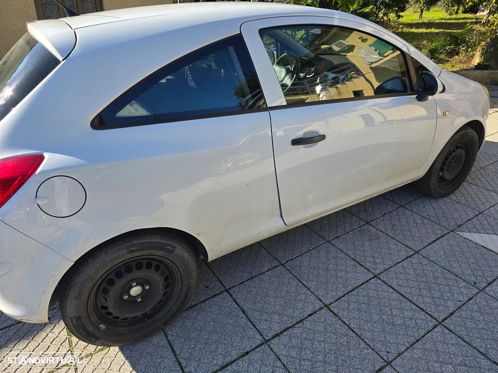 Opel Corsa 1.3 CDTI Enjoy - 4