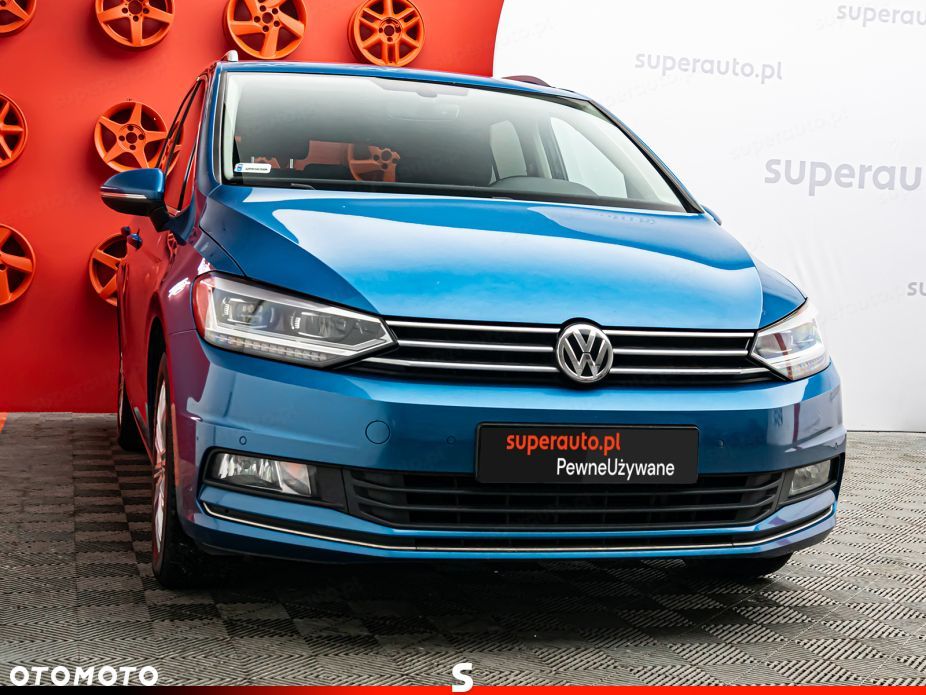 Volkswagen Touran - 26