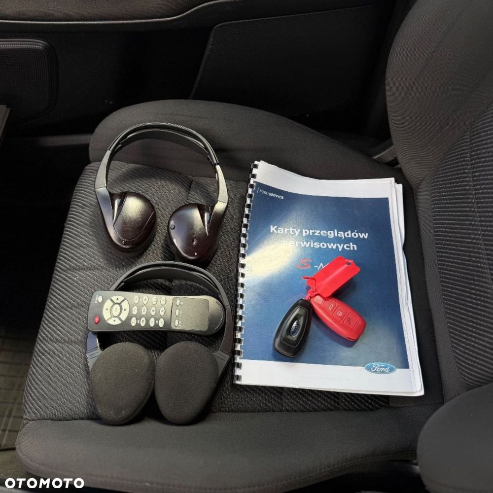 Ford S-Max - 39