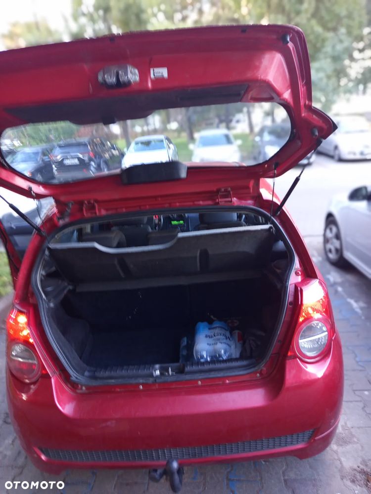 Chevrolet Aveo - 6