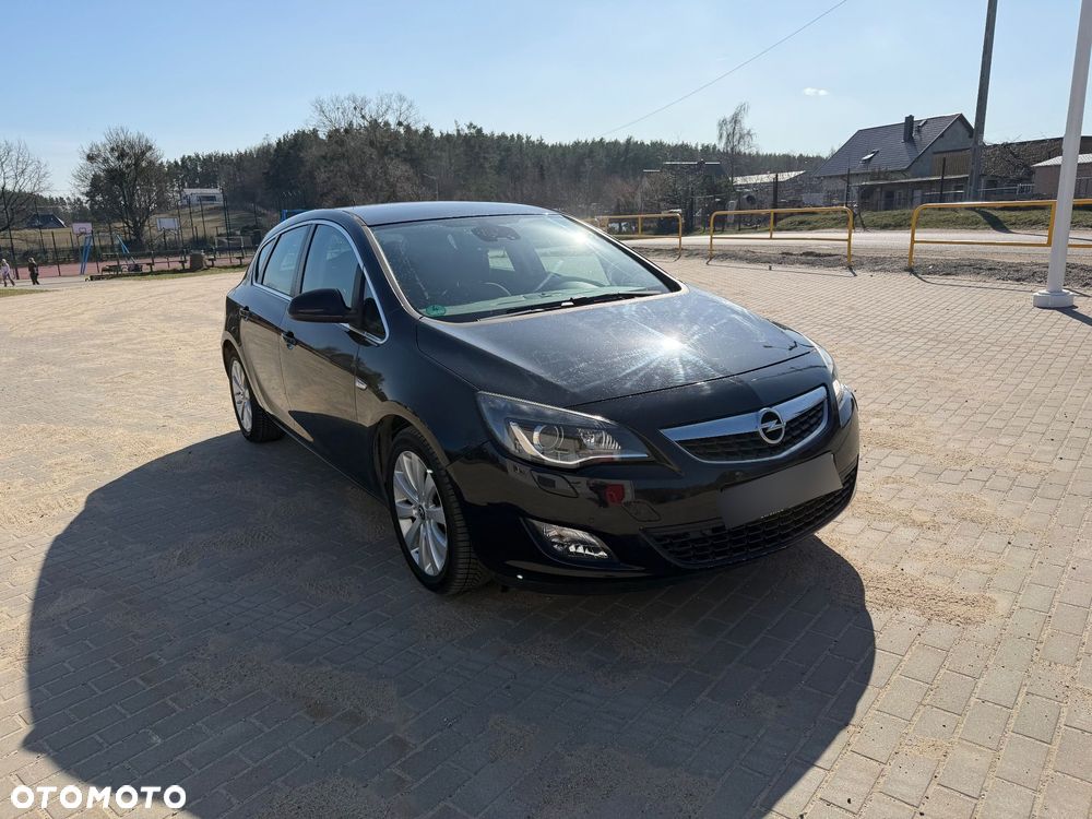Opel Astra 2.0 CDTI Cosmo - 2