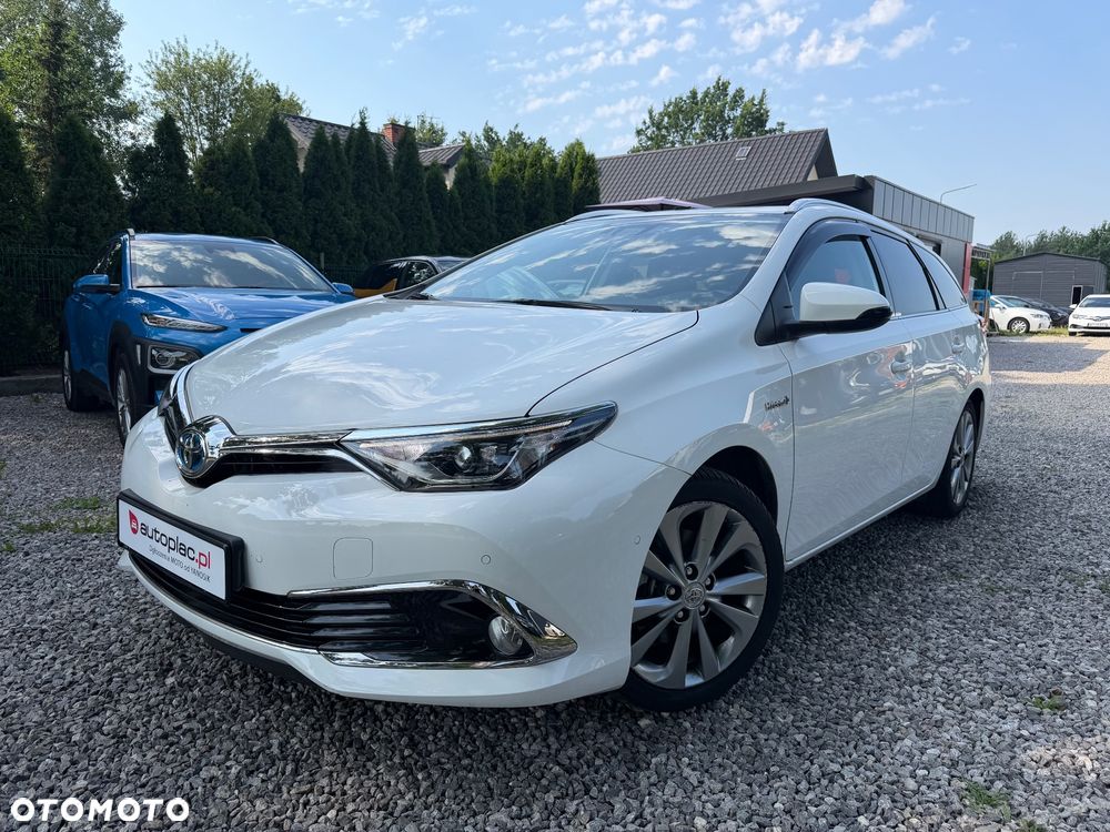 Toyota Auris Hybrid 135 Prestige - 1