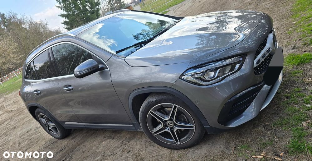 Mercedes-Benz GLA 200 d - 5