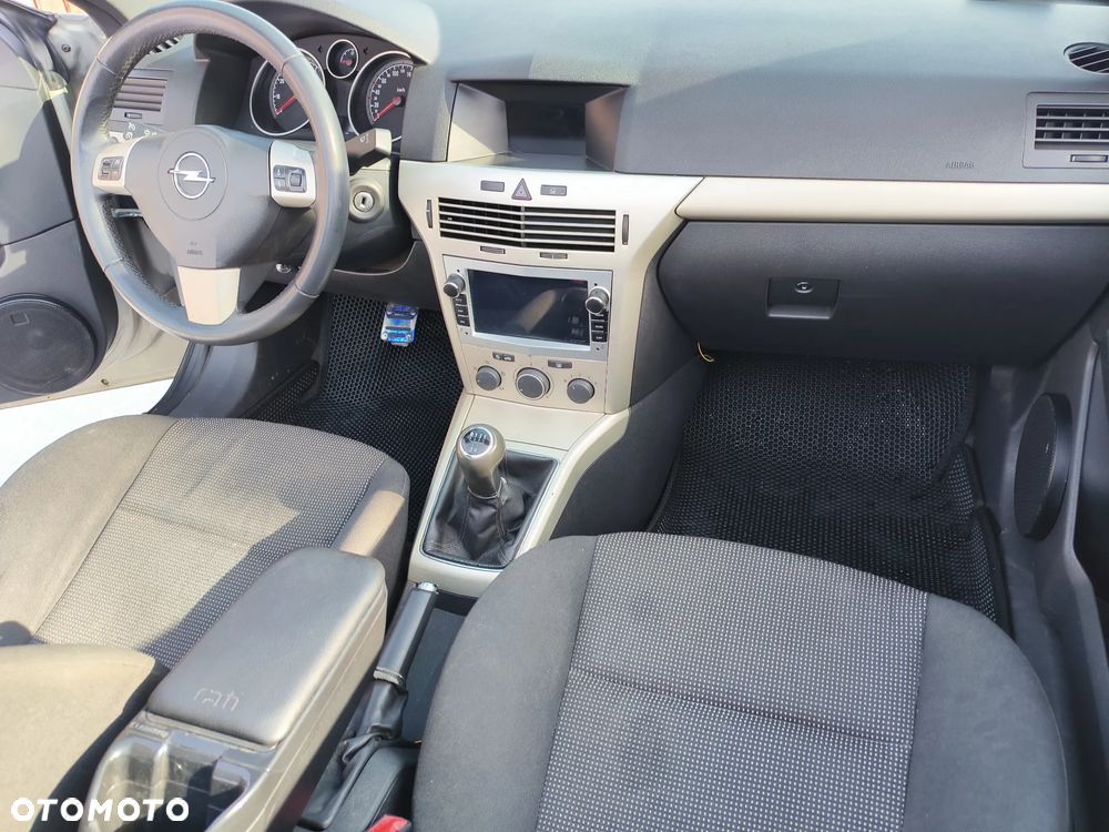 Opel Astra 1.6 - 4