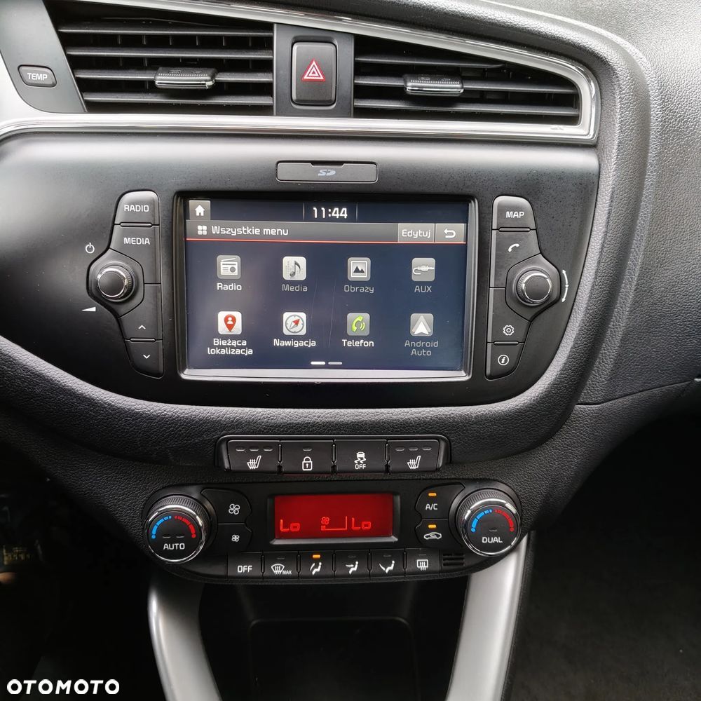 Kia Ceed 1.6 GDI Dream Team Edition - 20