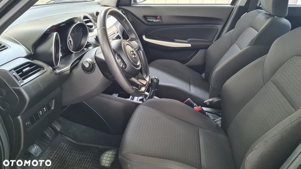 Suzuki Swift 1.2 Dualjet Hybrid Comfort - 9