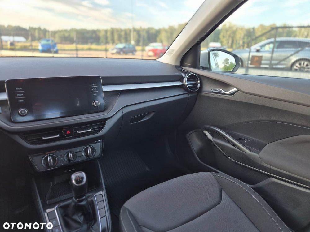 Skoda Fabia 1.0 Ambition - 18
