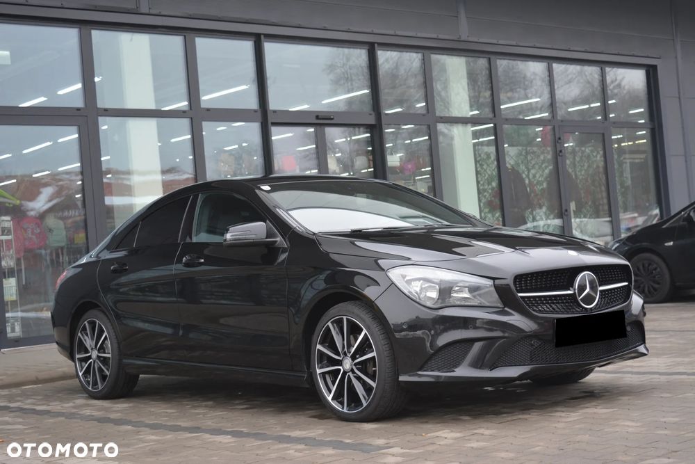 Mercedes-Benz CLA 180 7G-DCT StreetStyle - 1