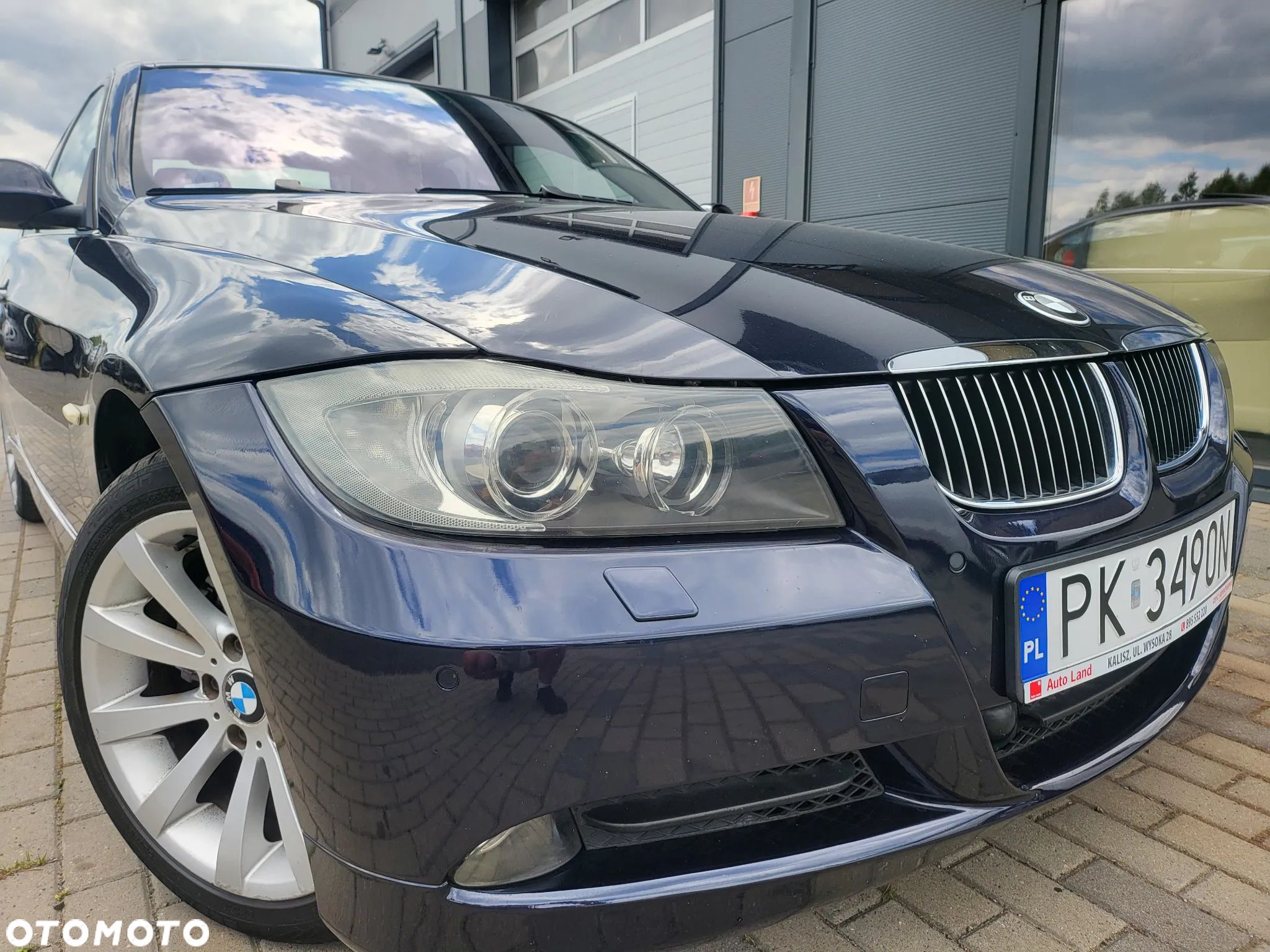 BMW Seria 3 325i - 1