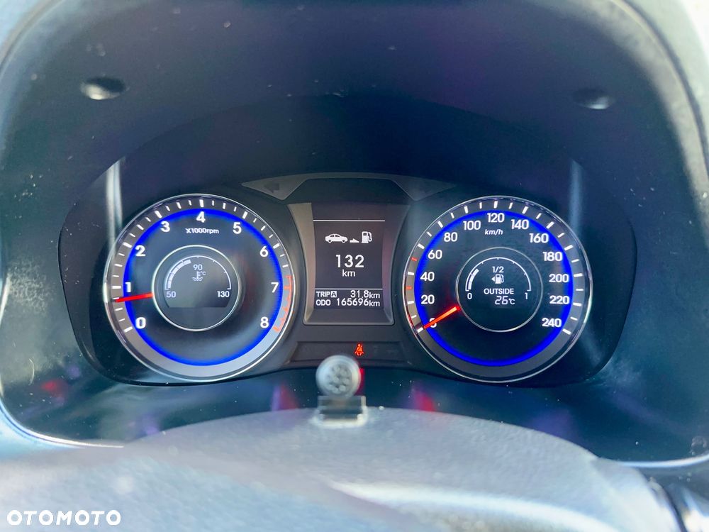 Hyundai i40 Kombi blue 1.6 Classic - 30