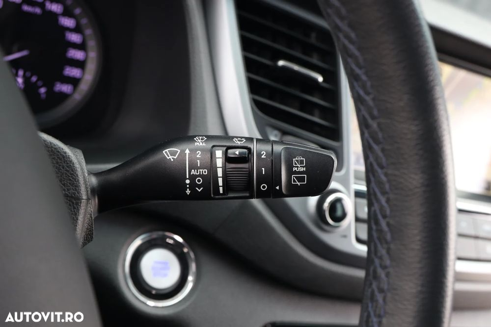 Hyundai Tucson 2.0 CRDI 4WD Automatik Premium - 13