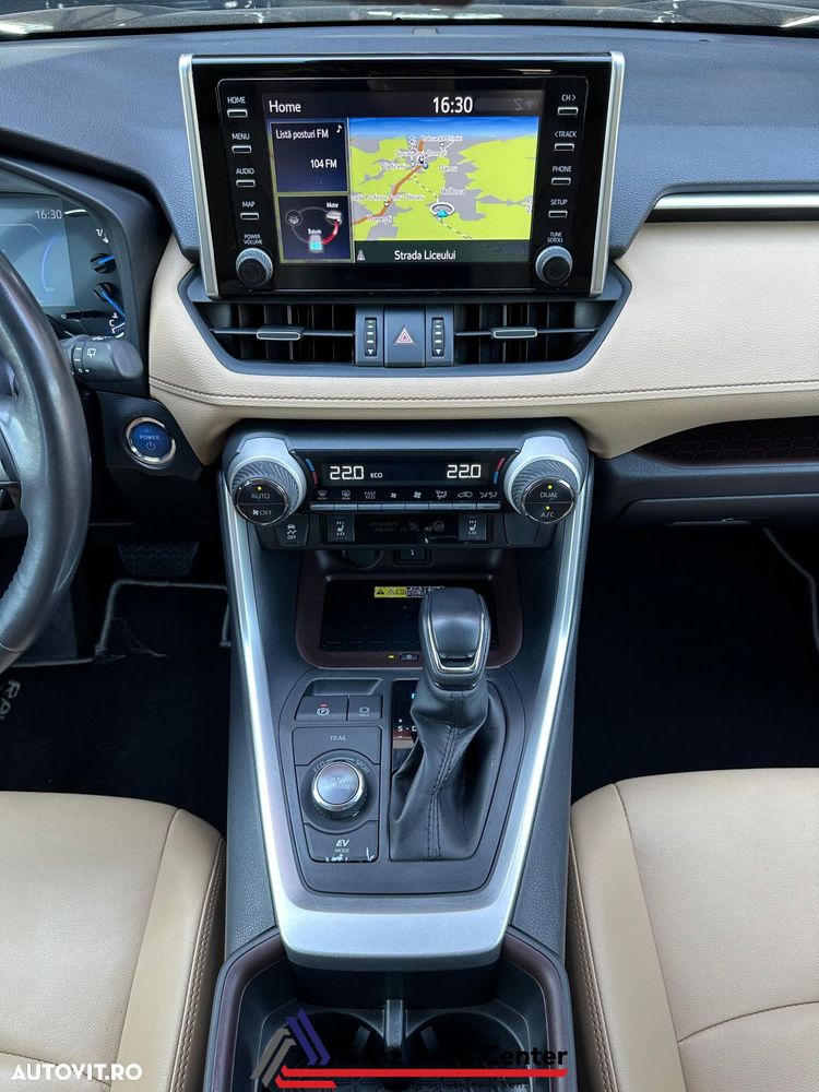 TOYOTA RAV4 2022 — imagine 11