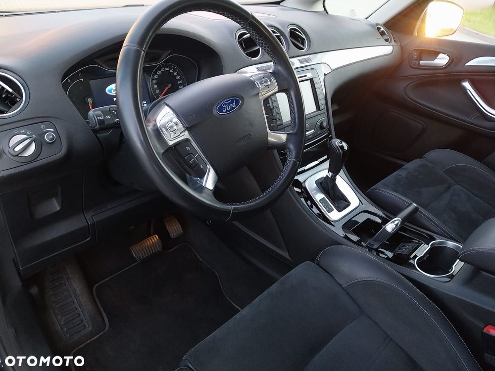 Ford S-Max 2.0 TDCi DPF Titanium - 9
