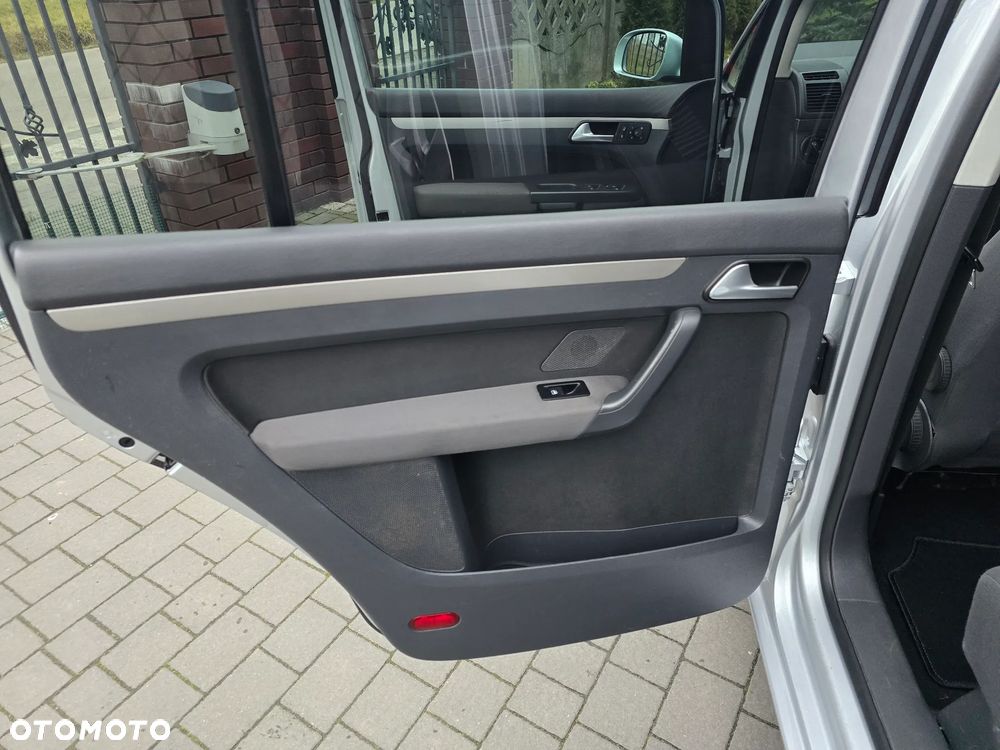 Volkswagen Touran 1.6 United - 18