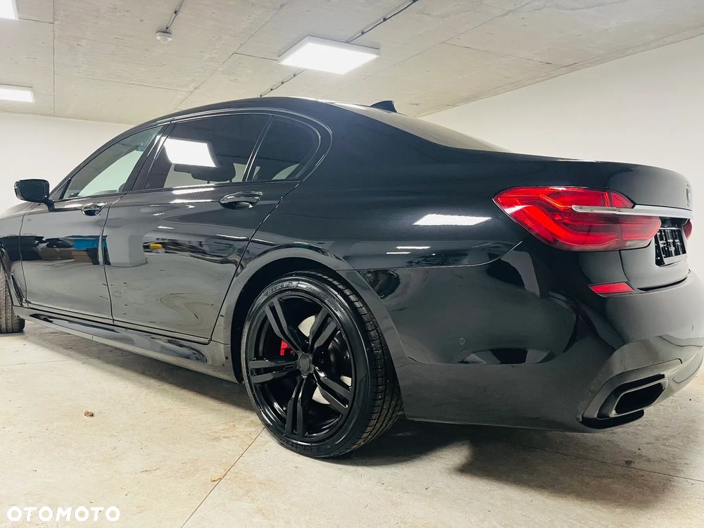BMW Seria 7 740Li - 12