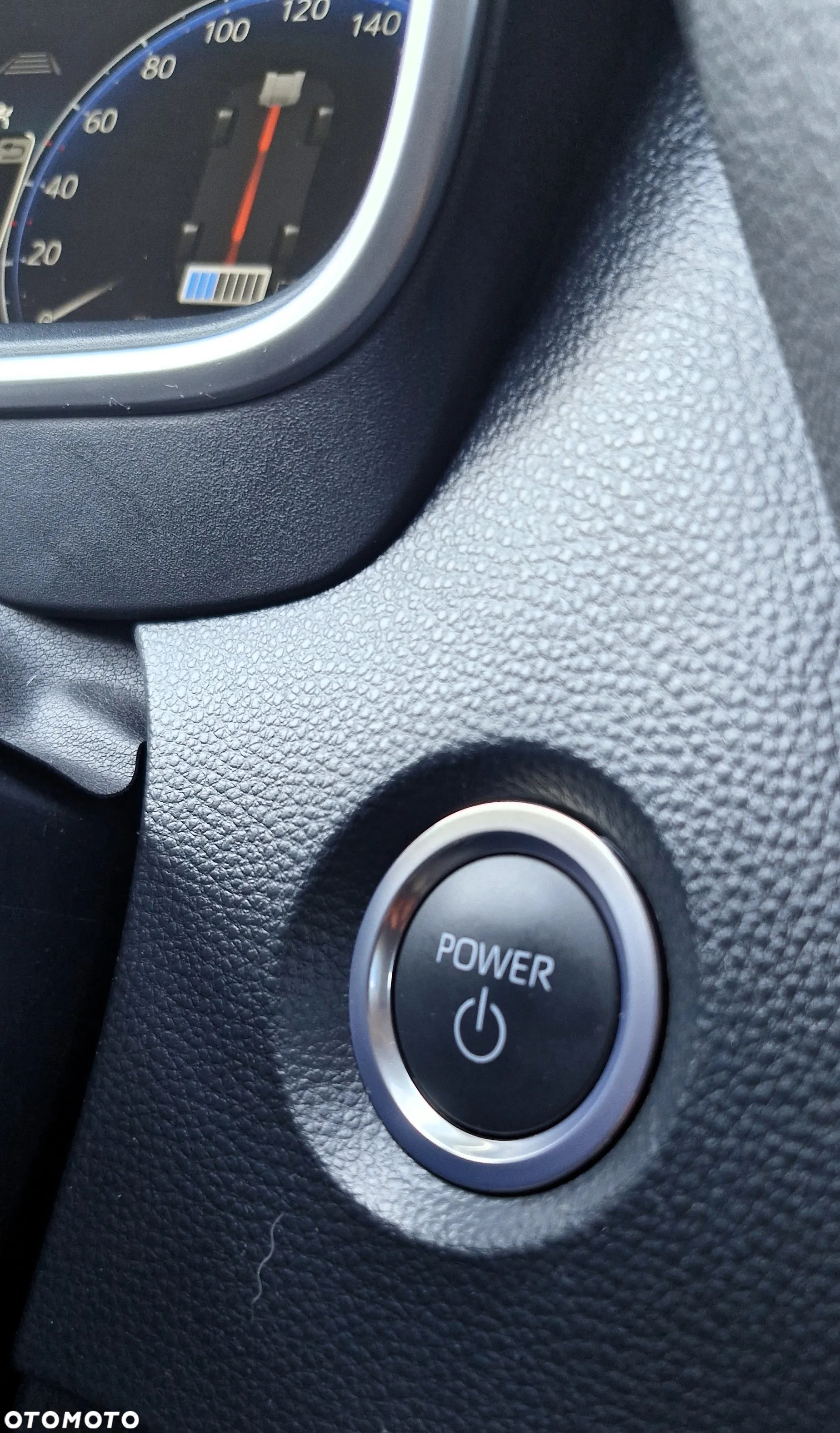 Toyota Corolla 1.8 Hybrid Comfort - 18