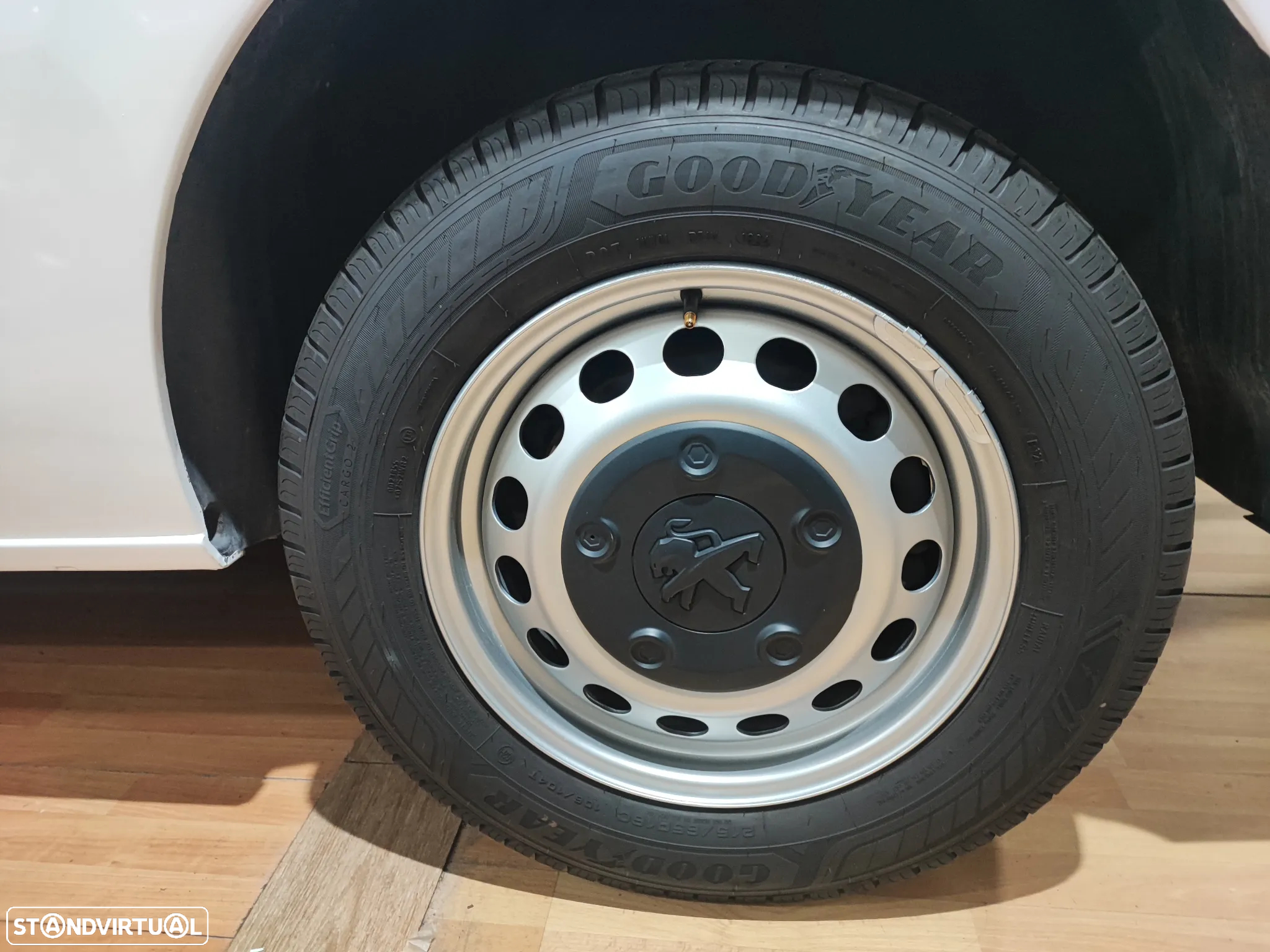 Peugeot EXPERT VAN L1H1 2.0 BLUEHDi 122CV - 3 LUG - 32