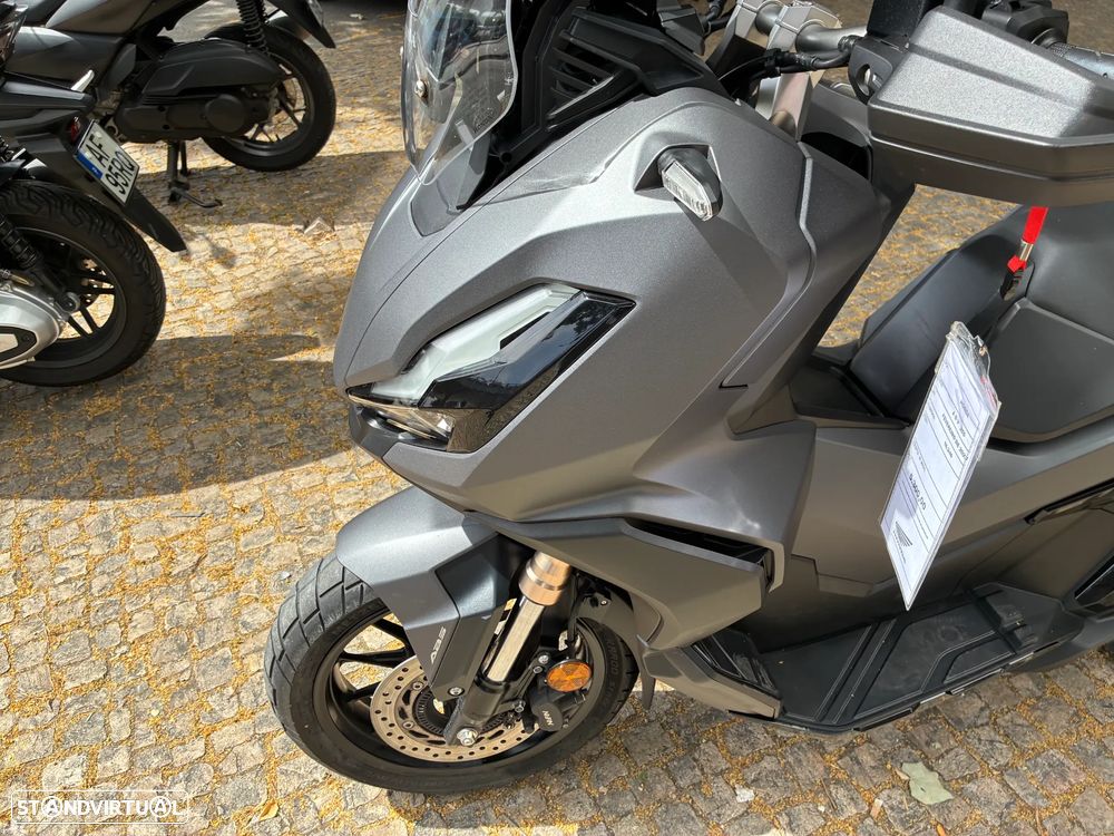 Honda ADV 350 - 10
