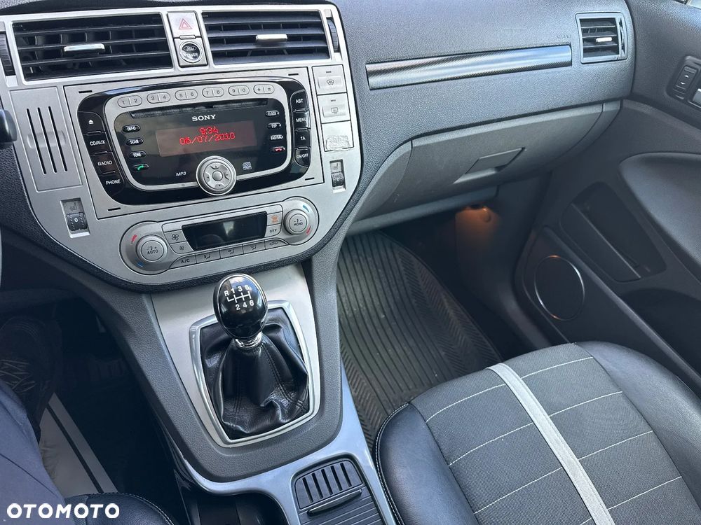 Ford Kuga 2.0 TDCi Titanium - 16