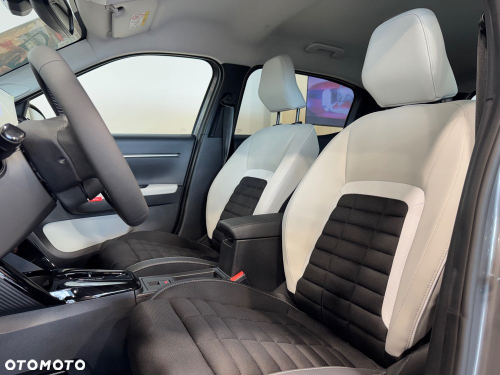 Citroën C3 Aircross 1.2 mHEV Max S&S eDCT6 - 11
