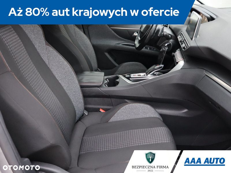 Peugeot 5008 - 10