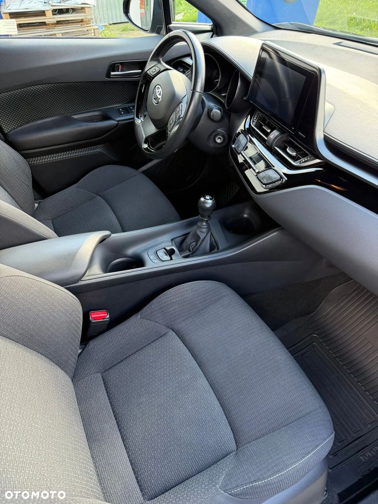 Toyota C-HR 1.2 T Premium - 6