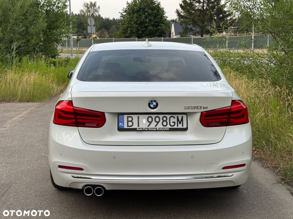 BMW Seria 3 330e iPerformance Luxury Line - 7