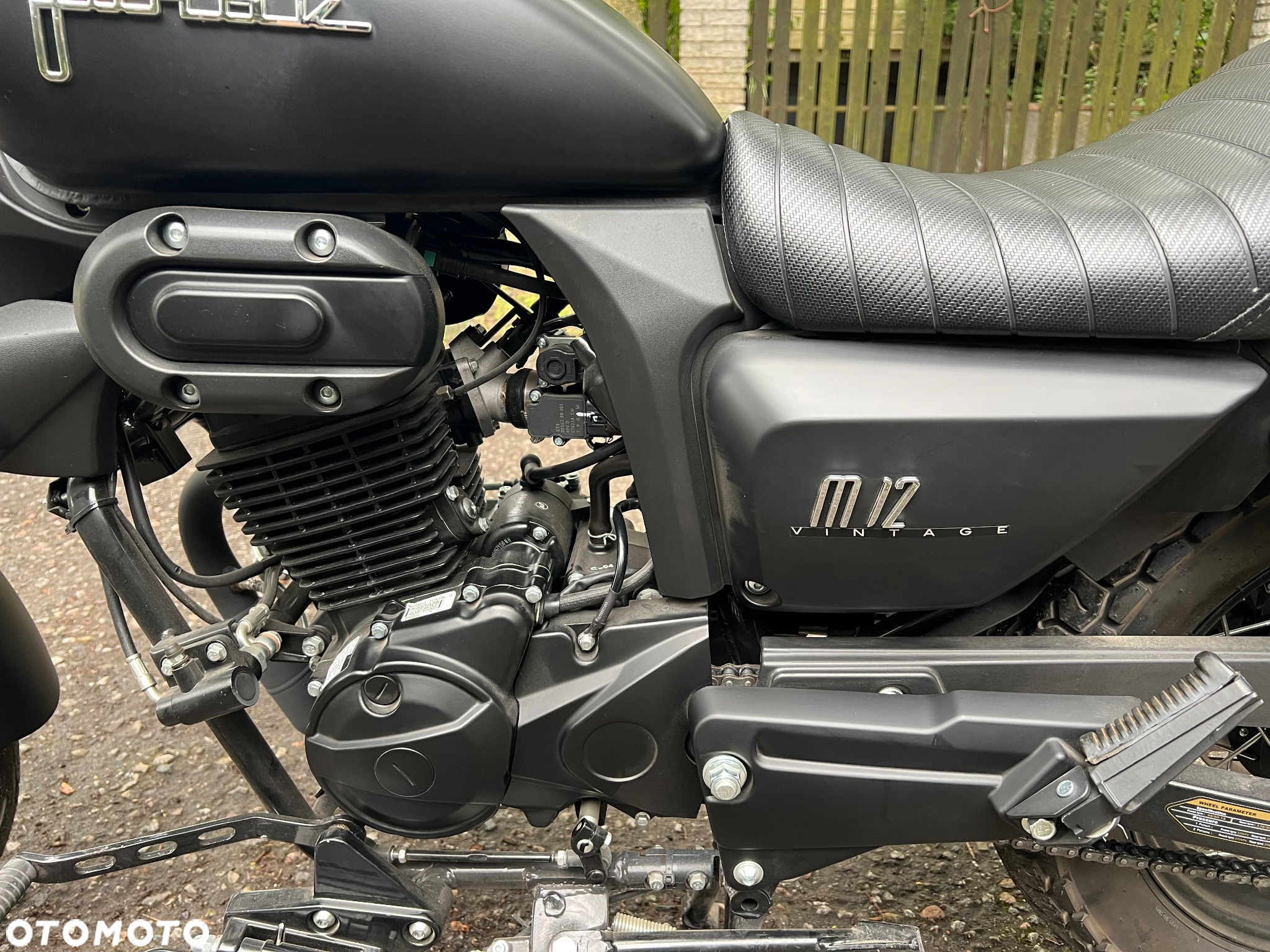 Junak M12 - 16