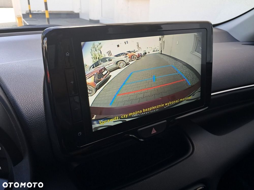 Toyota Yaris Hybrid 1.5 Style - 23