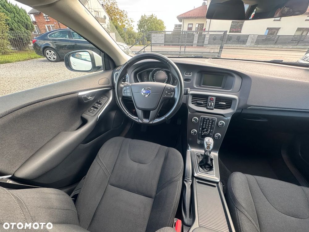 Volvo V40 - 19