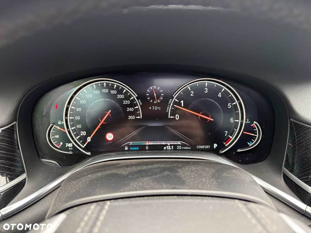 BMW Seria 7 750Li Edition Exclusive - 16