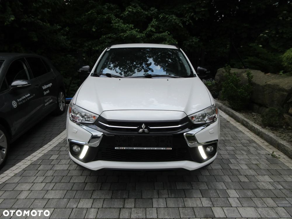 Mitsubishi ASX 1.6 Black Edition - 2