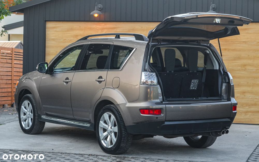 Mitsubishi Outlander 2.2 DID Intense + EU5 TC-SST - 22