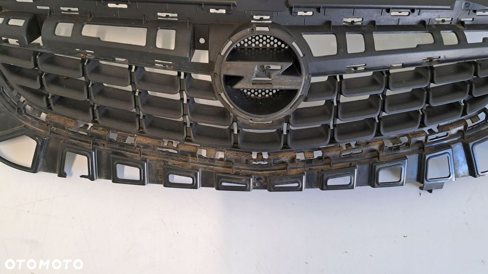 Grill atrapa zderzaka OPEL Astra IV J Przed liftem 09-12r - 5