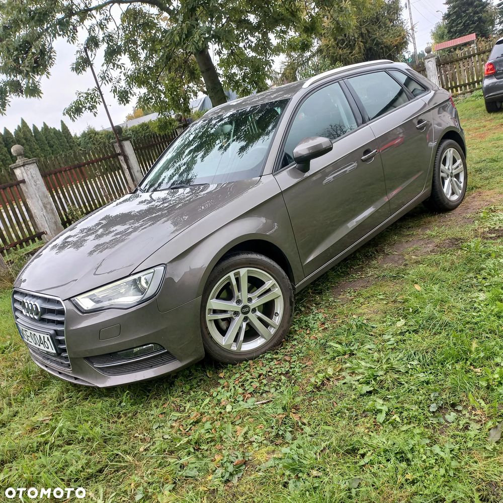 Audi A3 Sportback 1.6 TDI clean diesel Ambiente - 1