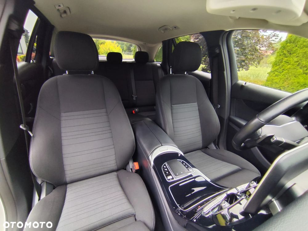 Mercedes-Benz GLC 200 d 4Matic 9G-TRONIC - 31