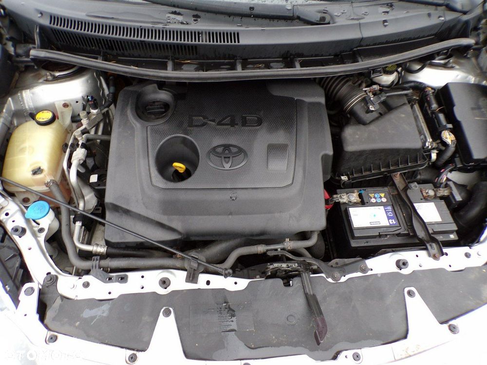 Toyota Auris - 28