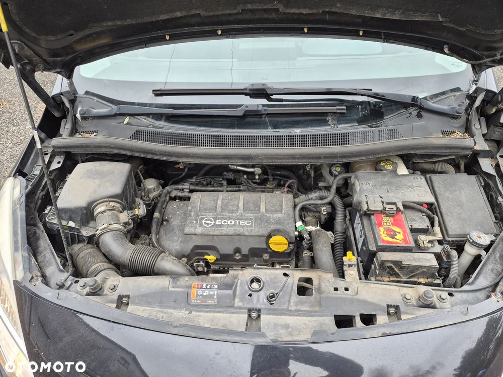 Opel Meriva 1.4 T Cosmo - 24