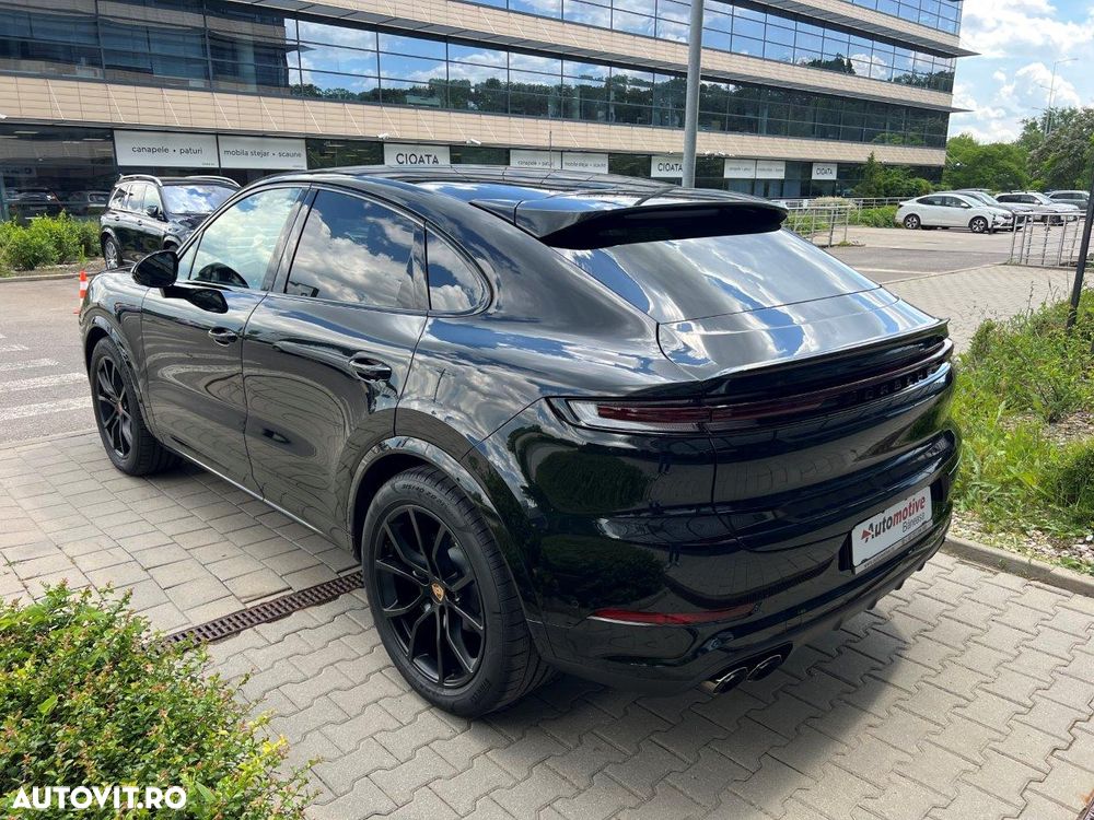 Porsche Cayenne Coupe - 6