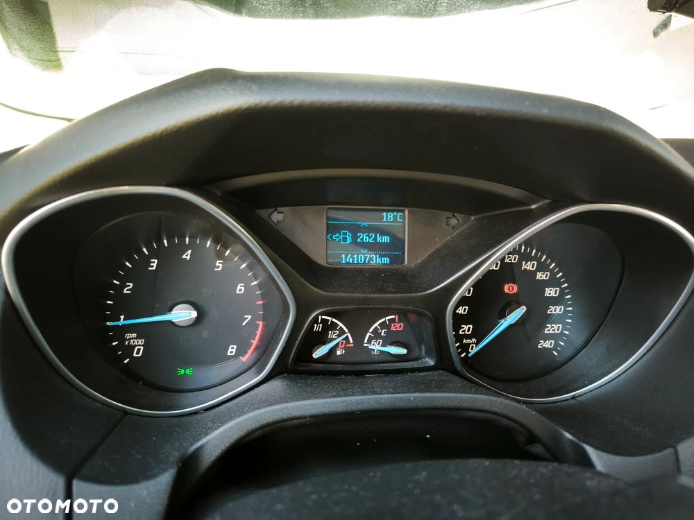 Ford Focus 1.0 EcoBoost Titanium ASS - 6