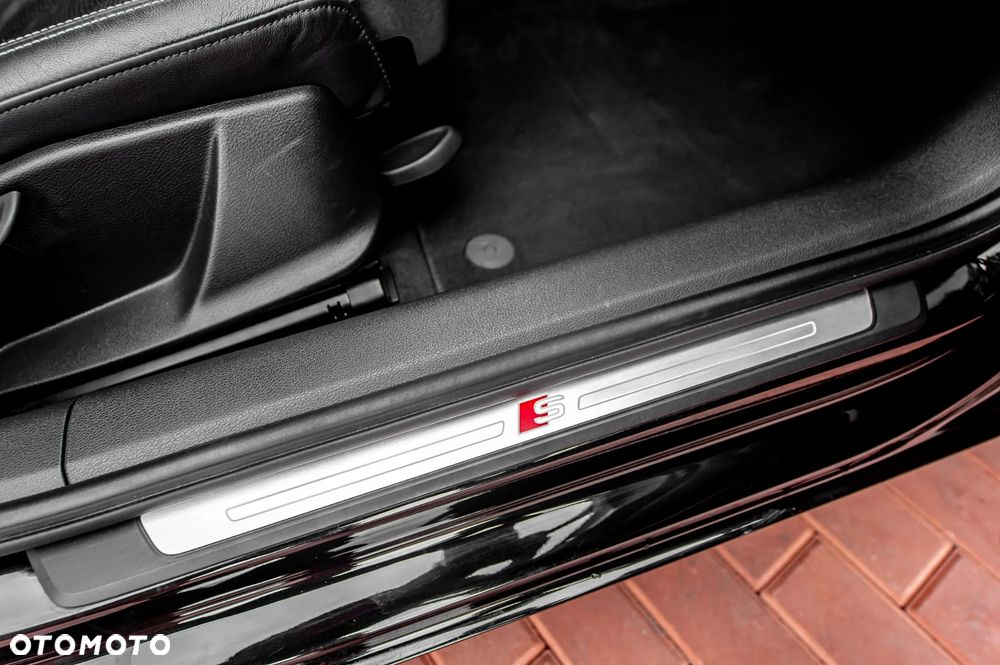 Audi A4 Avant 2.0 TFSI ultra S tronic sport - 23