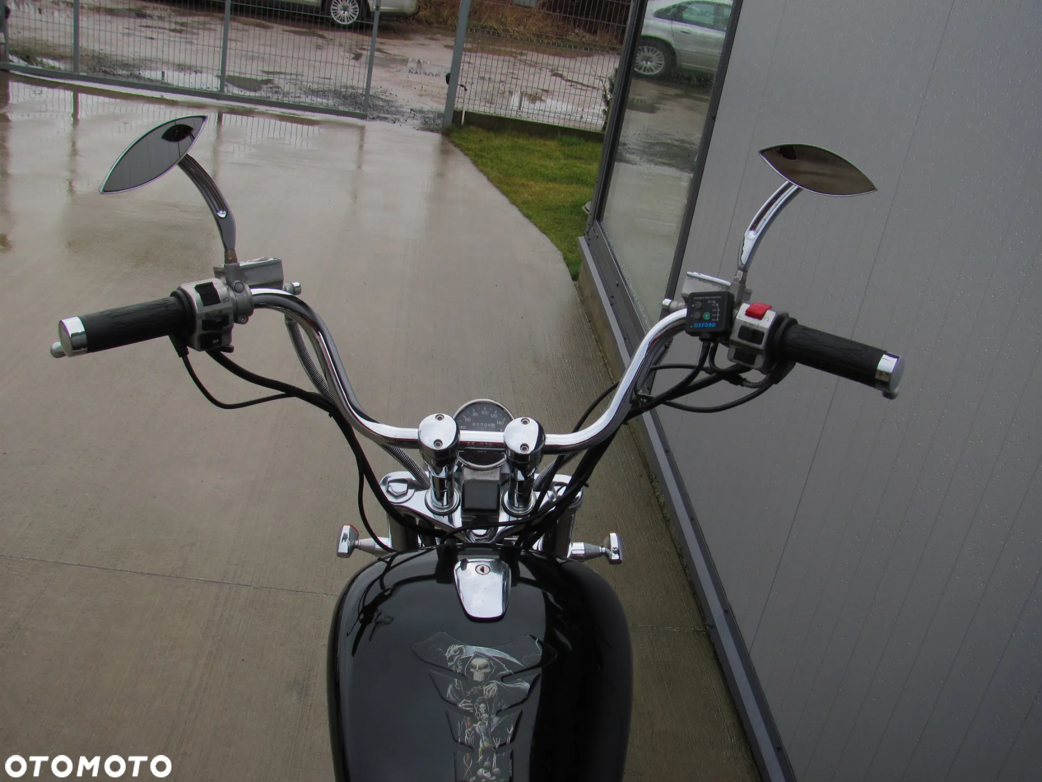 Suzuki Intruder - 15