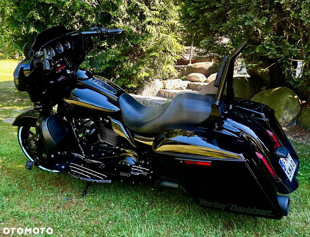 Harley-Davidson Touring Street Glide - 1