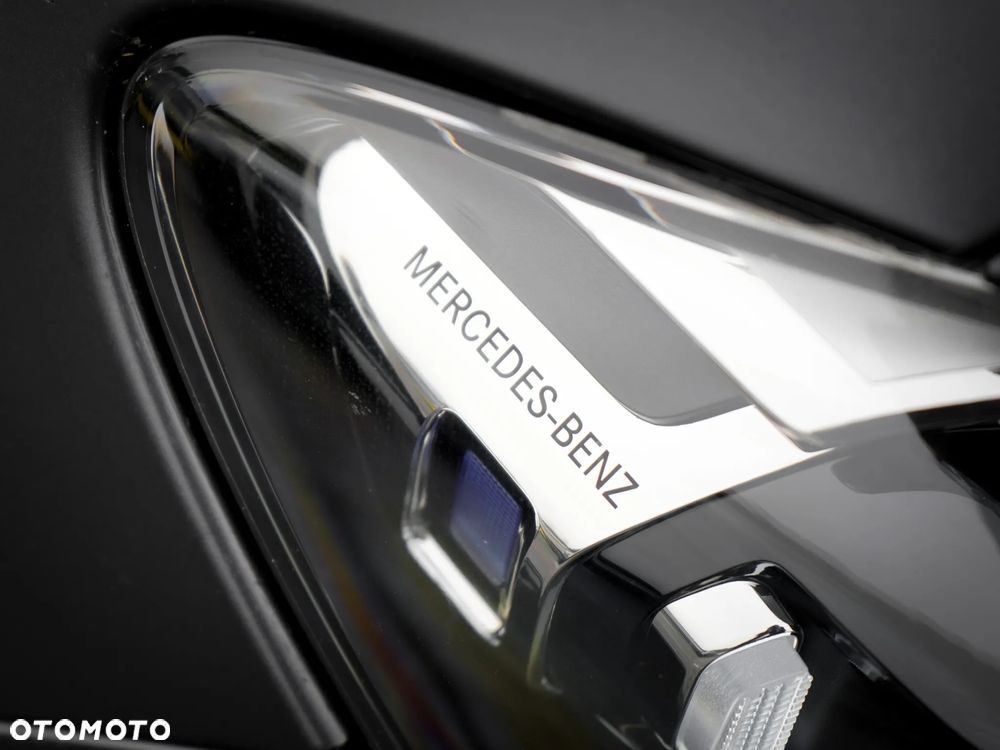 Mercedes-Benz Klasa E AMG 63 S 4Matic+ AMG Speedshift MCT-9G Final Edition - 9