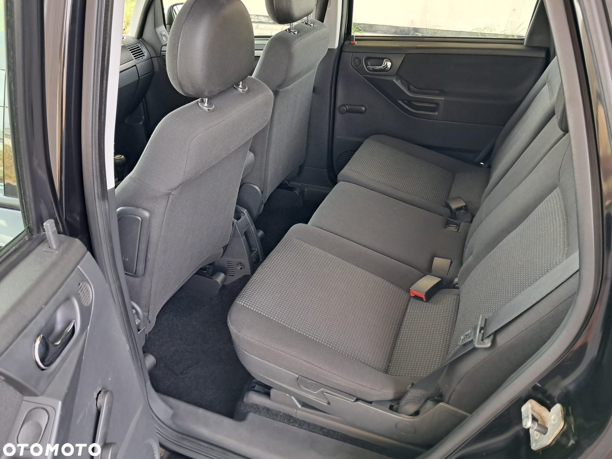 Opel Meriva 1.6 Cosmo - 15