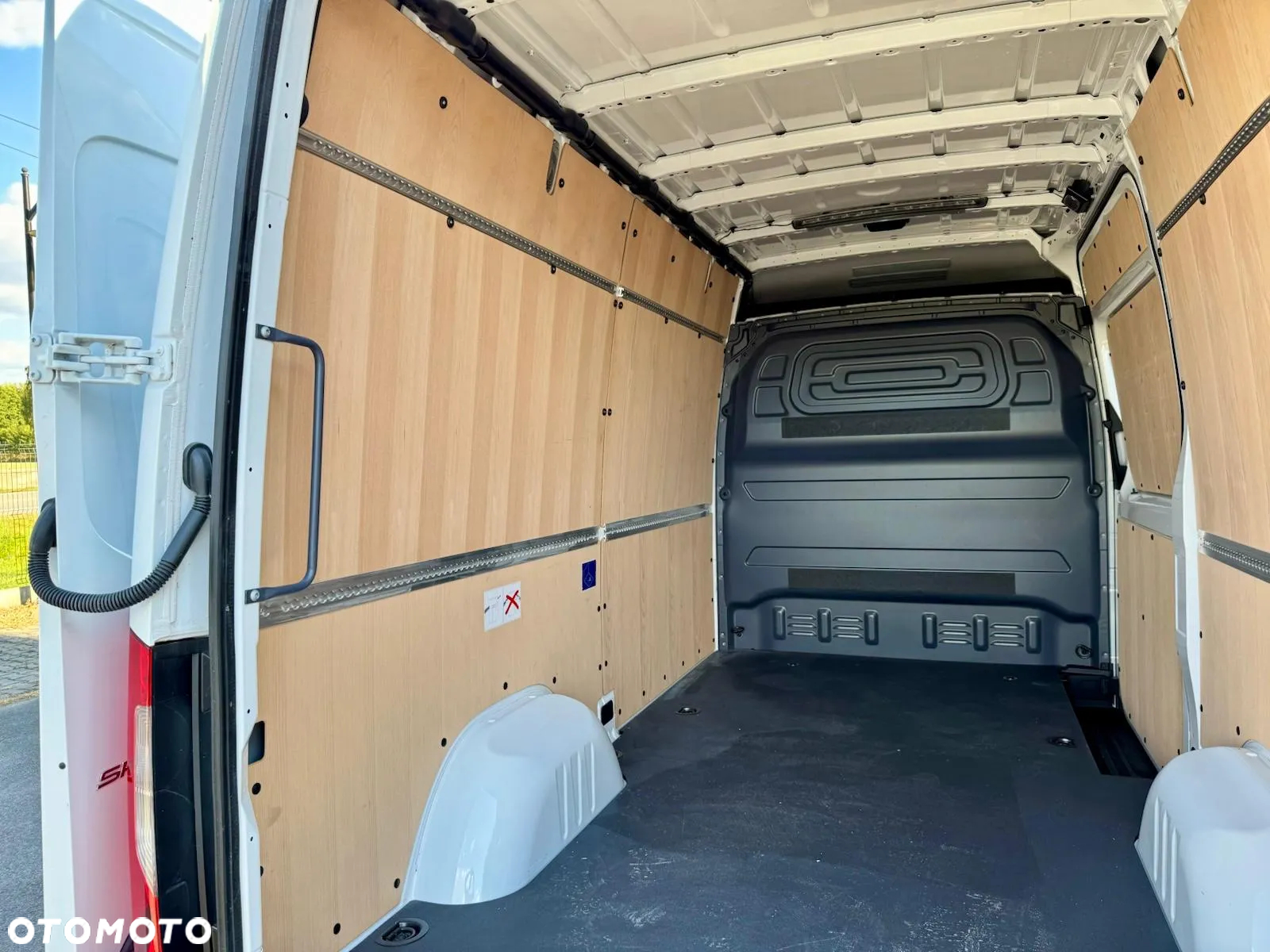 Mercedes-Benz Sprinter 317 CDI - 34