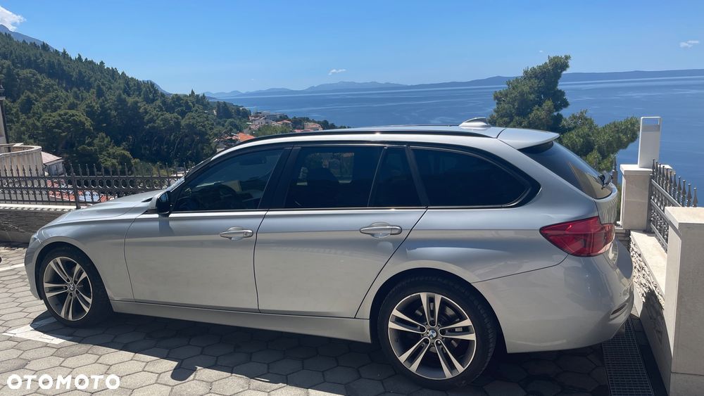 BMW Seria 3 318d - 1