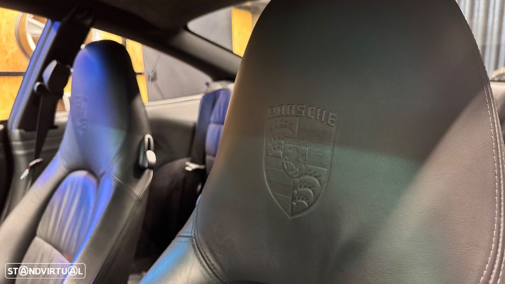 Porsche 911 (996) Carrera 4S - 16
