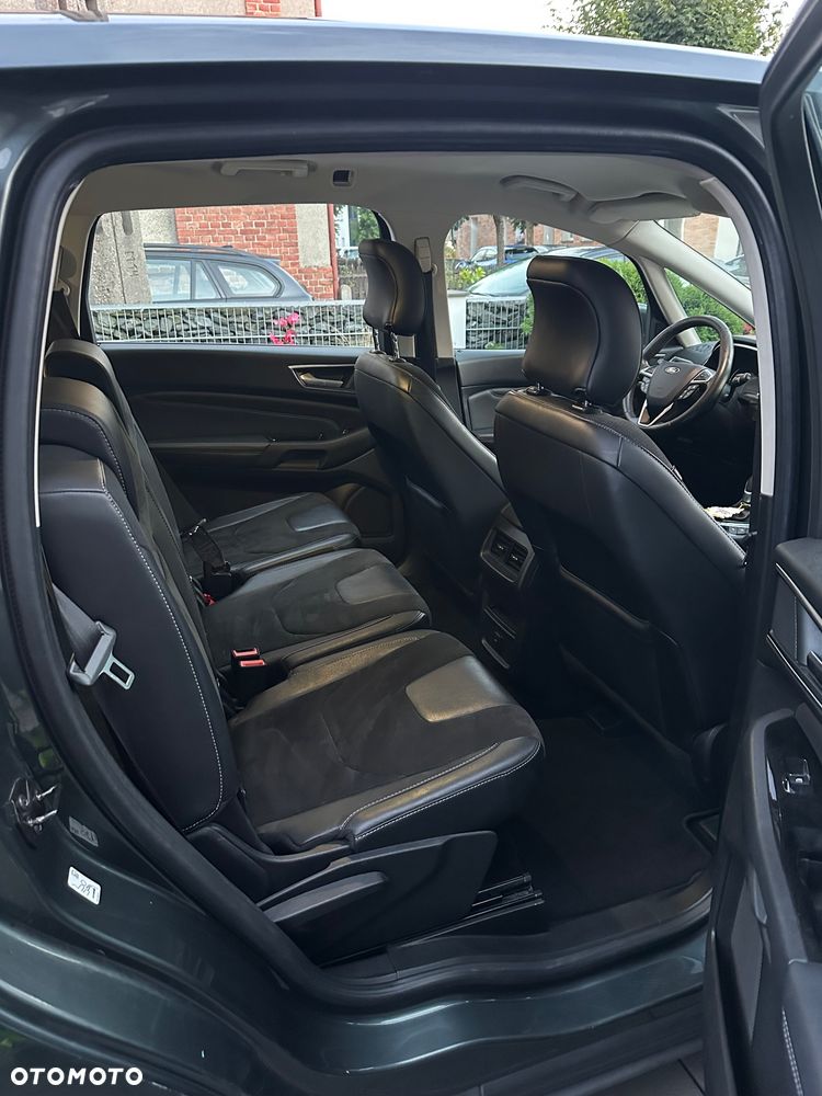 Ford S-Max 2.0 TDCi Titanium PowerShift - 8
