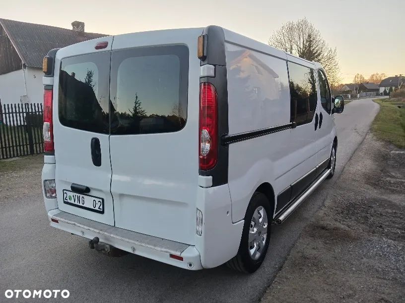 Renault Trafic - 8